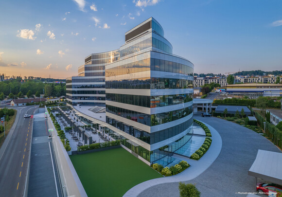 Millenium's facade